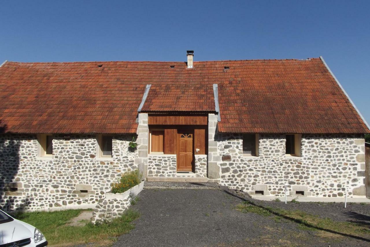 Le Bon Air Est Dans Le Pre Apartamento Champagnac  Exterior foto